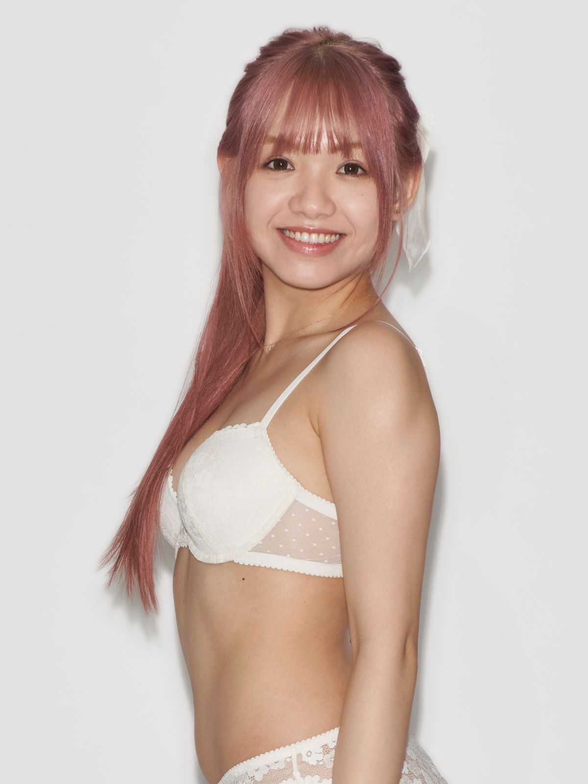 Soft-wired Medium Pad Lace Bra