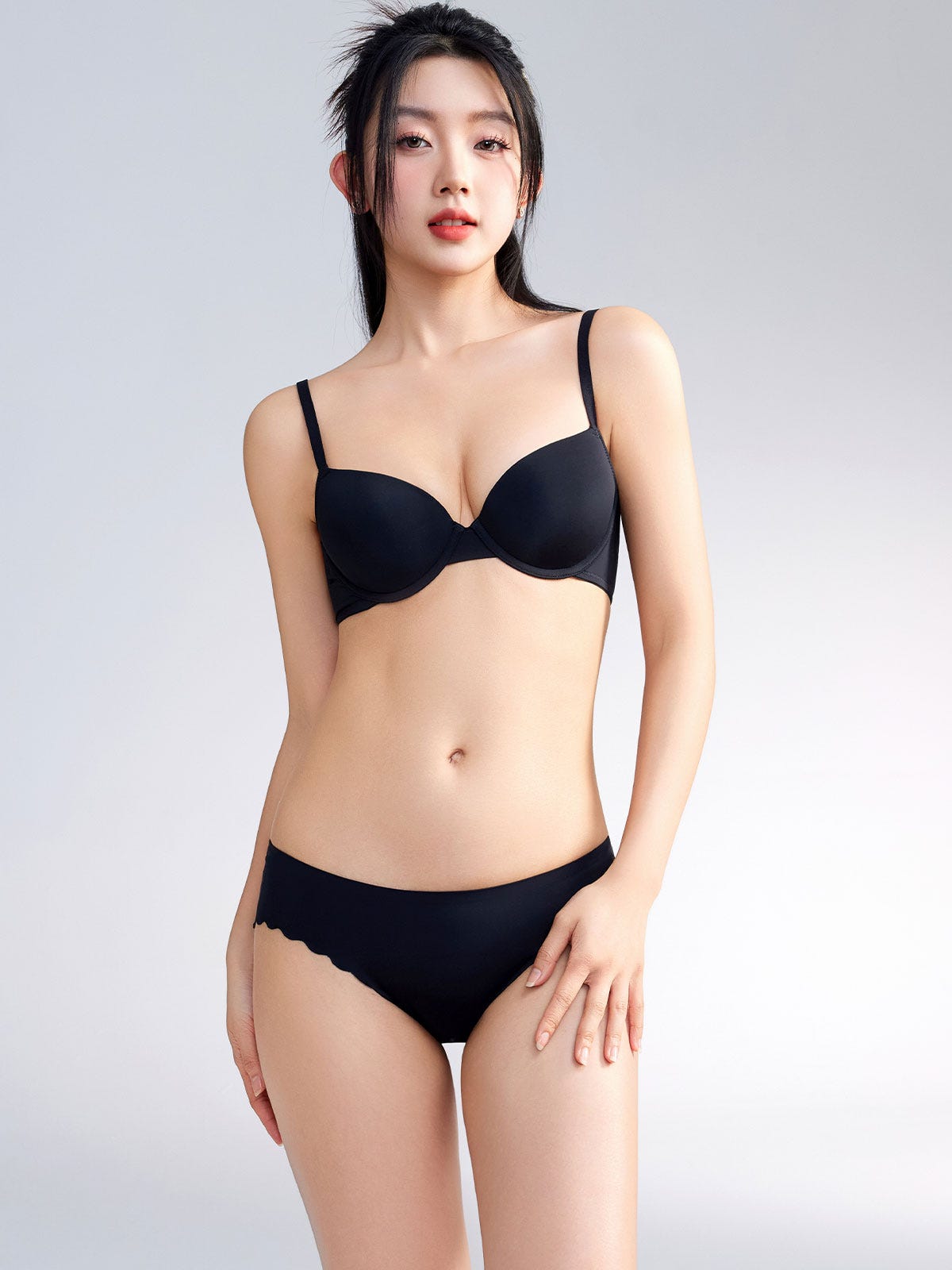 SAZ SOLID, Seamless Hipster Panty - 8f6-black