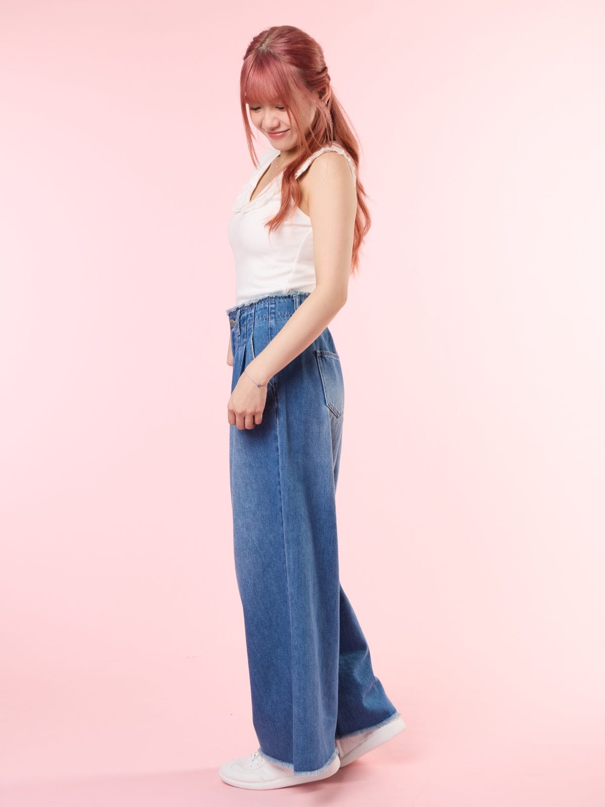 SAISHA, Ruffle Collar Sleeveless Top - 8S6-OffWhite